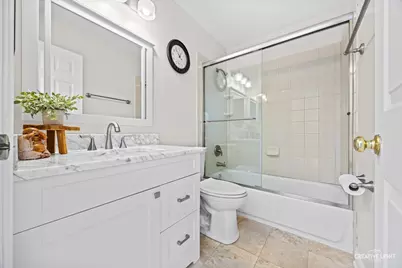 1442 Walnut Hill Avenue, Saint Charles, IL 60174 - Photo 24