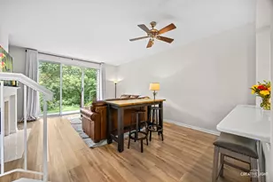 1442 Walnut Hill Ave, Saint Charles, IL 60174 - Photo 14