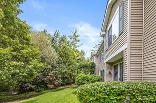 1442 Walnut Hill Ave, Saint Charles, IL 60174 - Photo 26