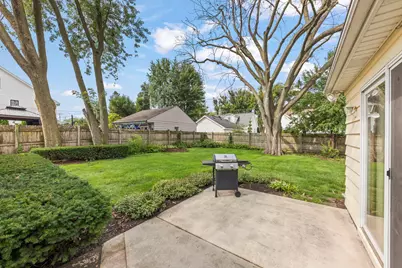 906 S Ashland Avenue, La Grange, IL 60525 - Photo 22