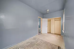 8545 S Saginaw Ave, Chicago, IL 60617 - Photo 8