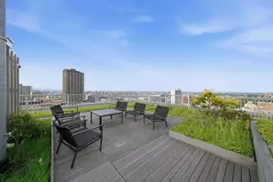 3900 N Lake Shore Dr, Chicago, IL 60613 - Photo 18