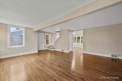 2608 Kashmiri Avenue, McHenry, IL 60050 - Photo 6