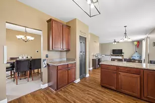 1905 Springside Dr, Plainfield, IL 60586 - Photo 10