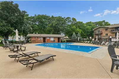 5330 Waterbury Drive #1603, Crestwood, IL 60418 - Photo 2