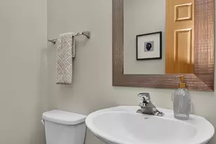2927 Pleasant Plains Dr, Saint Charles, IL 60175 - Photo 10