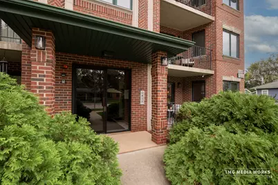 616 E 5th Avenue #101, Naperville, IL 60563 - Photo 2