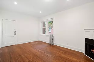 733 W Bittersweet Pl, Chicago, IL 60613 - Photo 4
