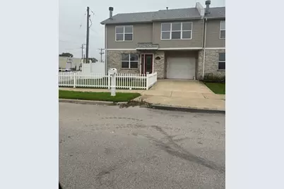 8001 Thomas Street #8001, Justice, IL 60458 - Photo 1