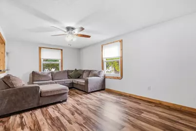 4206 Gregory Drive, Zion, IL 60099 - Photo 6