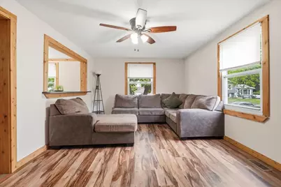 4206 Gregory Drive, Zion, IL 60099 - Photo 4