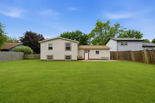 4206 Gregory Dr, Zion, IL 60099 - Photo 20