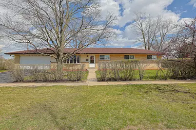 761 Marshall Drive, Des Plaines, IL 60016 - Photo 1