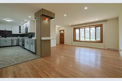 761 Marshall Drive, Des Plaines, IL 60016 - Photo 6