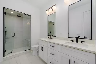 2759 W Lawrence Avenue #2W, Chicago, IL 60625 - Photo 12