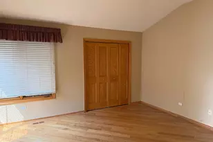 10427 Songbird Cir, Orland Park, IL 60467 - Photo 4