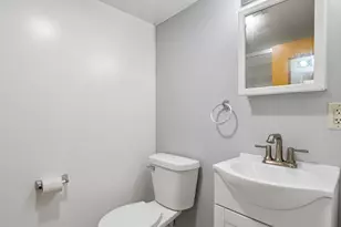 226 Latrobe Ave, Northfield, IL 60093 - Photo 14