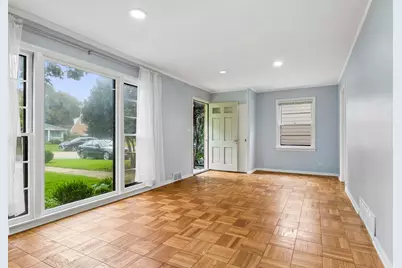 226 Latrobe Avenue, Northfield, IL 60093 - Photo 2