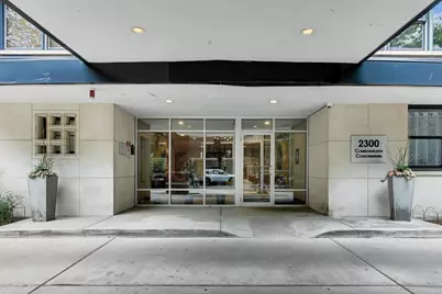 2300 N Commonwealth Avenue #2H, Chicago, IL 60614 - Photo 2