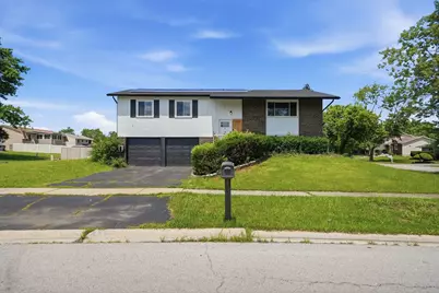 17800 Central Park Avenue, Country Club Hills, IL 60478 - Photo 1