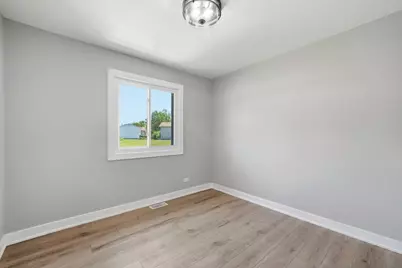 17800 Central Park Avenue, Country Club Hills, IL 60478 - Photo 16