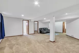 1612 N Leonard Ave, McHenry, IL 60050 - Photo 26