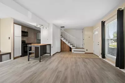 21 Fernwood Drive #21U, Bolingbrook, IL 60440 - Photo 2