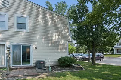 21 Fernwood Drive #21U, Bolingbrook, IL 60440 - Photo 16