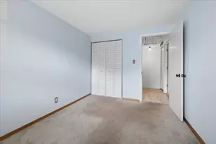 21 Fernwood Dr, Bolingbrook, IL 60440 - Photo 14