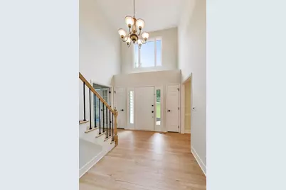 251 Perth Road, Cary, IL 60013 - Photo 2