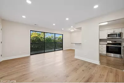 224 W Court Of Shorewood #2A, Vernon Hills, IL 60061 - Photo 2