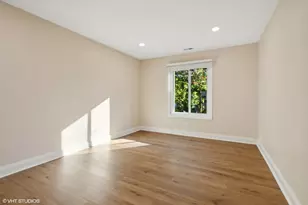 224 W Ct of Shorewood, Vernon Hills, IL 60061 - Photo 8
