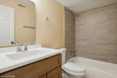 224 W Court Of Shorewood #2A, Vernon Hills, IL 60061 - Photo 6