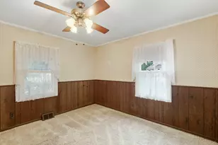 415 N Depot St, Somonauk, IL 60552 - Photo 16