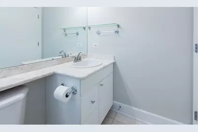 165 N Canal Street #1426, Chicago, IL 60606 - Photo 30