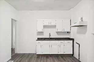 2702 S Spaulding Ave, Chicago, IL 60623 - Photo 6