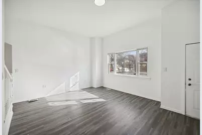 2702 S Spaulding Avenue, Chicago, IL 60623 - Photo 2