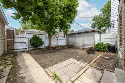 2702 S Spaulding Avenue, Chicago, IL 60623 - Photo 24