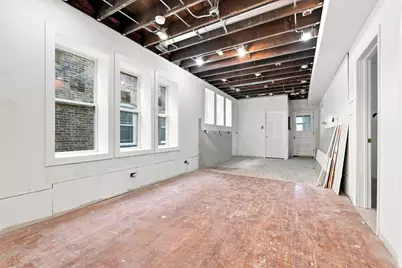 8718 S Kingston Avenue, Chicago, IL 60617 - Photo 6