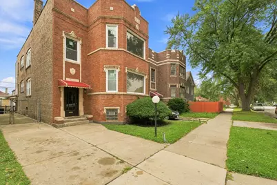 8718 S Kingston Avenue, Chicago, IL 60617 - Photo 1