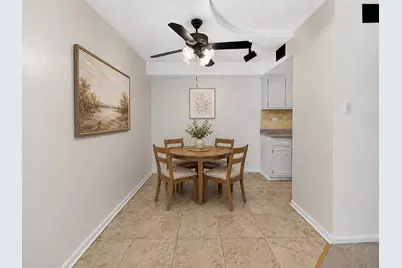 8000 Woodglen Lane #110, Downers Grove, IL 60516 - Photo 4
