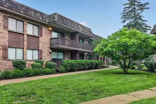 8000 Woodglen Ln, Downers Grove, IL 60516 - Photo 1