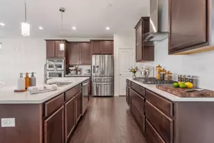 483 Watercress Dr, Aurora, IL 60504 - Photo 6