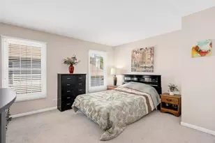 537 N Sycamore Ln, North Aurora, IL 60542 - Photo 28
