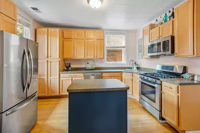 3719 N Janssen Avenue, Chicago, IL 60613 - Photo 8
