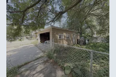 10756 S Eggleston Avenue, Chicago, IL 60628 - Photo 12
