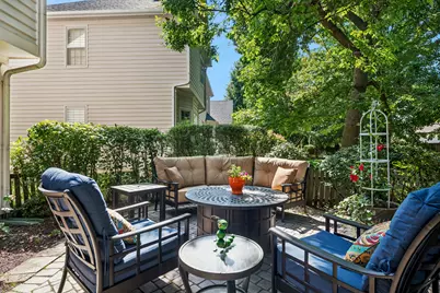 118 S Montclair Avenue, Glen Ellyn, IL 60137 - Photo 36