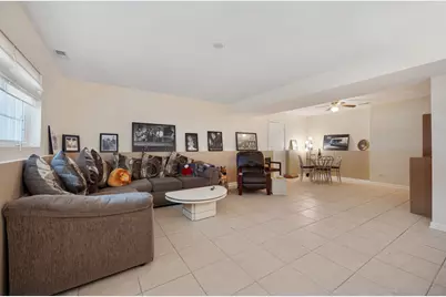 1204 Leeds Lane, Elk Grove Village, IL 60007 - Photo 18