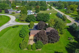 12504 Pine Dr, Genoa, IL 60135 - Photo 42