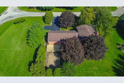 12504 Pine Drive, Genoa, IL 60135 - Photo 4